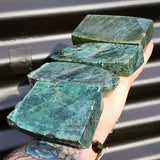 1kg Raw New Zealand Greenstone / Pounamu Carving Slices (R14B364)