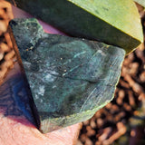 1kg Raw NZ Greenstone Pounamu Carving Slices (R14B641)