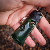 NZ Greenstone Pounamu Double Koru Toki Pendant Necklace (N939)