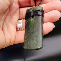 NZ Greenstone Pounamu Toki Pendant Necklace (N250)