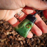 NZ Greenstone Pounamu Koru Toki Pendant Necklace (N962)