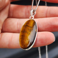 Silver Plated & Natural Tiger Eye Handmade Oval Pendant & Chain Necklace (30X2)