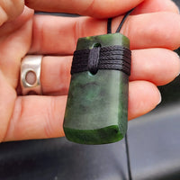 NZ Greenstone Pounamu Toki Pendant Necklace (N371)