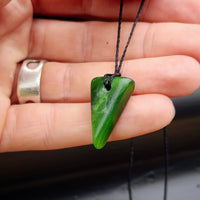 New Zealand Greenstone Pounamu Pendant Necklace (AJJC2295)