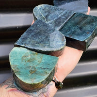 1kg Raw New Zealand Greenstone / Pounamu Carving Slices (R14B391)