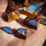 10pcs Raw Australian Boulder Opal Rub Parcel (S14B21)
