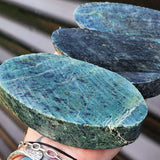 1kg Raw New Zealand Greenstone / Pounamu Carving Slices (R14B431)