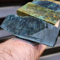 1kg (BUTTS) Raw New Zealand Greenstone / Pounamu Carving Slices (R14B352)