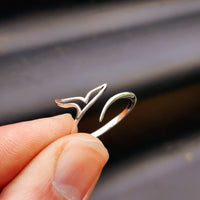 (Q) Solid 925 Sterling Silver Whale Tail Ring