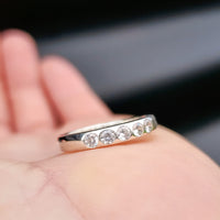 (M) Solid 925 Sterling Silver & 5x Created Diamond Band Ring