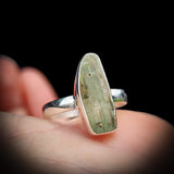 (R) Solid 925 Sterling Silver & Natural Raw Green Kyanite Handmade Ring