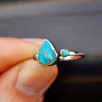 Solid 925 Sterling Silver & Natural Turquoise 3 Setting Pear Ring
