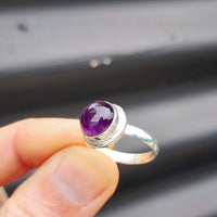 (R) Solid Sterling Silver & Natural Amethyst Round Handmade Solitaire Ring