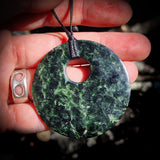 NZ Greenstone Pounamu Disk Pendant Necklace (N419)