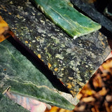 1KG Raw NZ Greenstone Pounamu Nephrite Carving Slices Offcuts (R14B622)