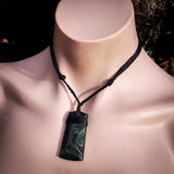 NZ Greenstone Pounamu Etched Toki Pendant Necklace (N907)