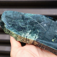 871g Raw New Zealand Greenstone / Pounamu Carving Slice (R14B226)