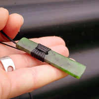 NZ Greenstone Pounamu Toki Pendant Necklace (N246)