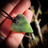 NZ Greenstone Pounamu Heart Pendant Necklace (N819)