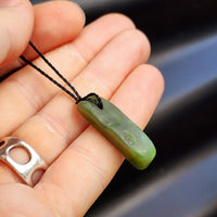 New Zealand Greenstone Pounamu Pendant Necklace (AJJC2311)