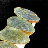 1.2kg Raw New Zealand Greenstone / Pounamu Carving Slices (R14B568)