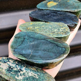 1kg Raw New Zealand Greenstone / Pounamu Carving Slices (R14B442)