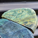 1kg Raw New Zealand Greenstone / Pounamu Carving Slices (R14B444)