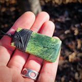 NZ Greenstone Pounamu Toki Pendant Necklace (N909)