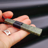 NZ Greenstone Pounamu Toki Pendant Necklace (N293)