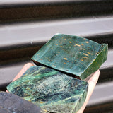 1kg Raw New Zealand Greenstone / Pounamu Carving Slices (R14B417)
