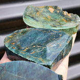 1kg Raw New Zealand Greenstone / Pounamu Carving Slices (R14B408)