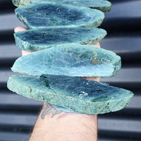 1kg Raw New Zealand Greenstone / Pounamu Carving Slices (R14B201)