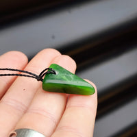 New Zealand Greenstone Pounamu Pendant Necklace (AJJC2295)