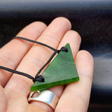 NZ Greenstone Pounamu Plate Pendant Necklace (N447)