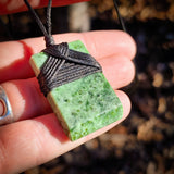 NZ Greenstone Pounamu Toki Pendant Necklace (N912)