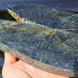1kg Raw New Zealand Greenstone / Pounamu Carving Slices (R14B345)