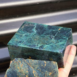 1kg Raw New Zealand Greenstone / Pounamu Carving Slices (R14B362)