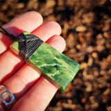 NZ Greenstone Pounamu Toki Pendant Necklace (N976)
