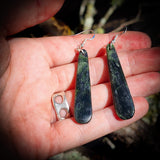 NZ Greenstone Pounamu Hanging Hook Earrings (N631)