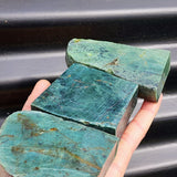 1kg Raw New Zealand Greenstone / Pounamu Carving Slices (R14B388)