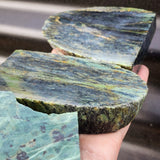 1kg Raw New Zealand Greenstone / Pounamu Carving Slices (R14B484)