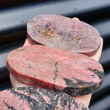 1kg Raw Rhodonite Carving Slices (R14B525)