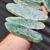 1kg Raw New Zealand Greenstone / Pounamu Carving Slices (R14B216)