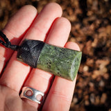 NZ Greenstone Pounamu Toki Pendant Necklace (N889)