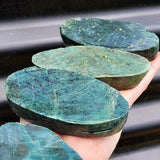 1kg Raw New Zealand Greenstone / Pounamu Carving Slices (R14B438)