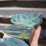 1kg Raw New Zealand Greenstone / Pounamu Carving Slices (R14B481)