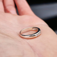 (M) Solid 925 Sterling Silver & 5x Created Diamond Band Ring