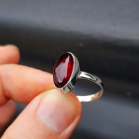 (O) Solid Sterling Silver & Red Garnet Oval Stone Handmade Solitaire Ring