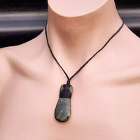 Nephrite Greenstone Patu Pendant Necklace (N334)