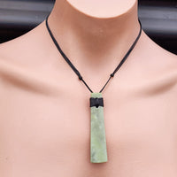 NZ Greenstone Pounamu Toki Pendant Necklace (N290)